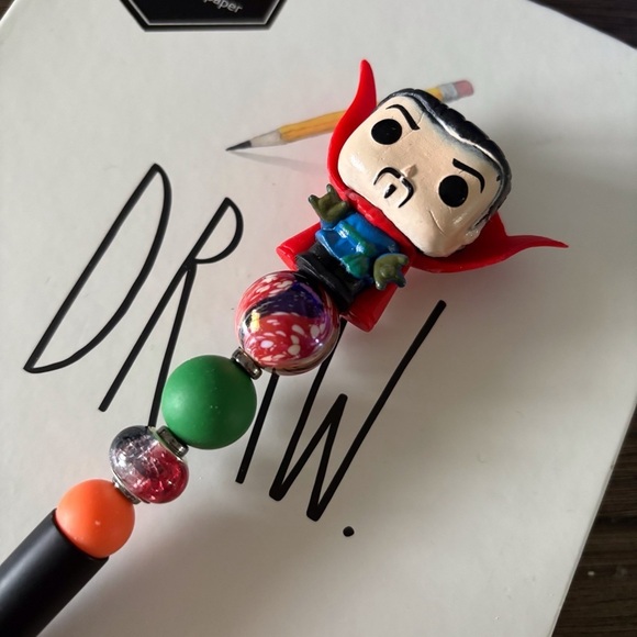 Marvel: Doctor Strange handmade beaded pen - Picture 1 of 3